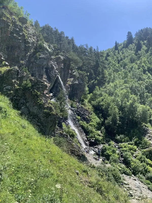 Баритовый водопад, Архыз